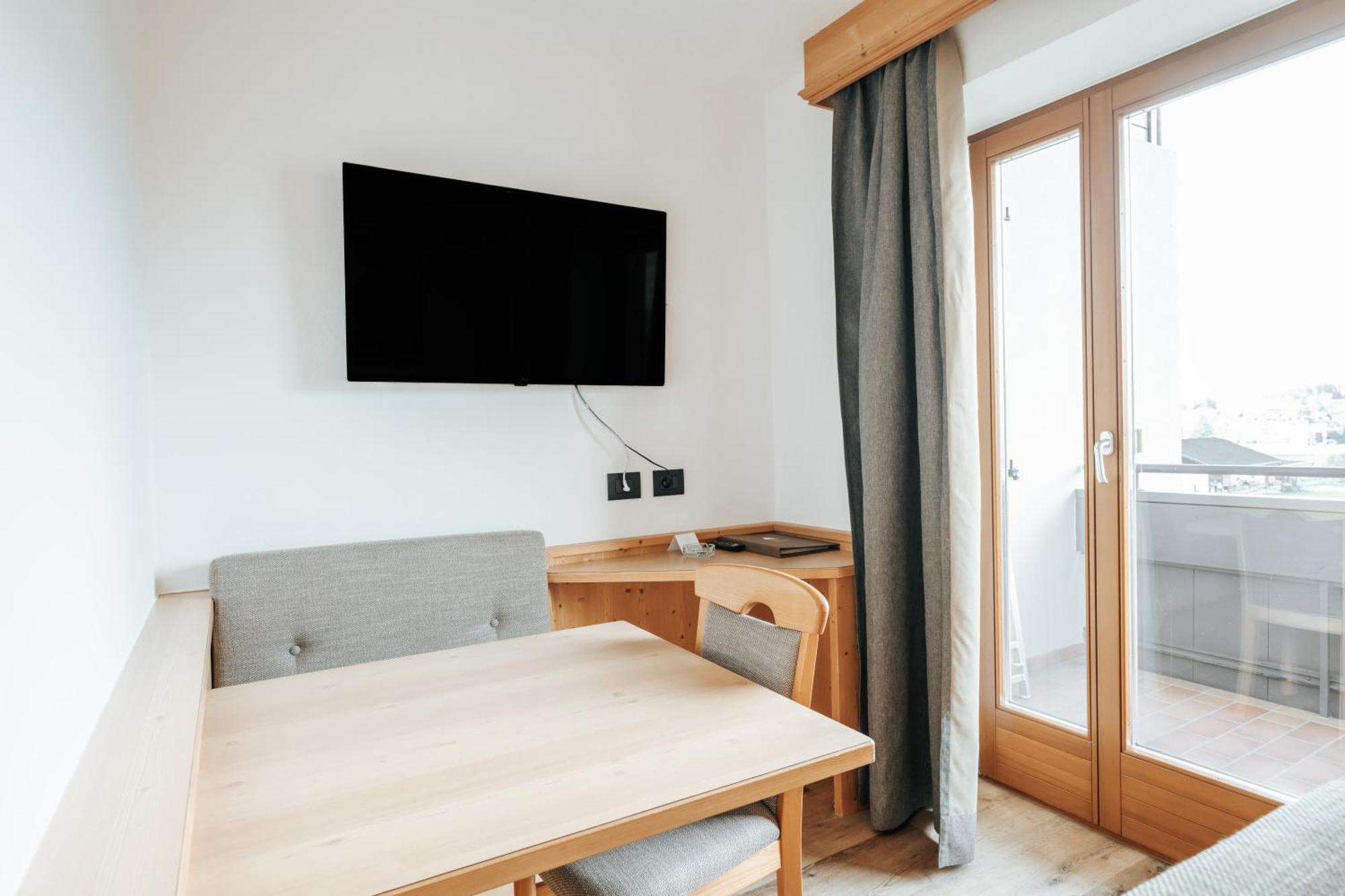 Hotel Tannenhof Μπρούνικο Εξωτερικό φωτογραφία